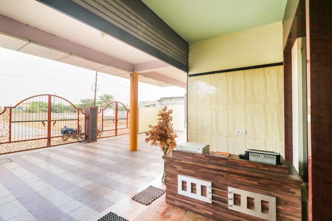 Spot On 65446 Hotel Kingston Rāipur Buitenkant foto