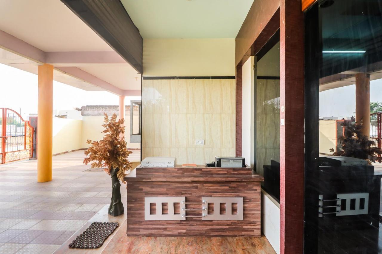 Spot On 65446 Hotel Kingston Rāipur Buitenkant foto